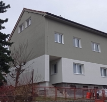 Nástavba RD v Rosicích včetně nové fasády