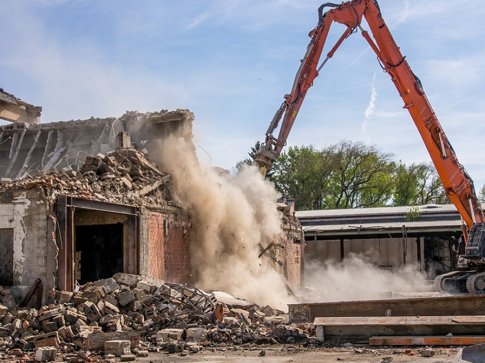 Demolice stodoly