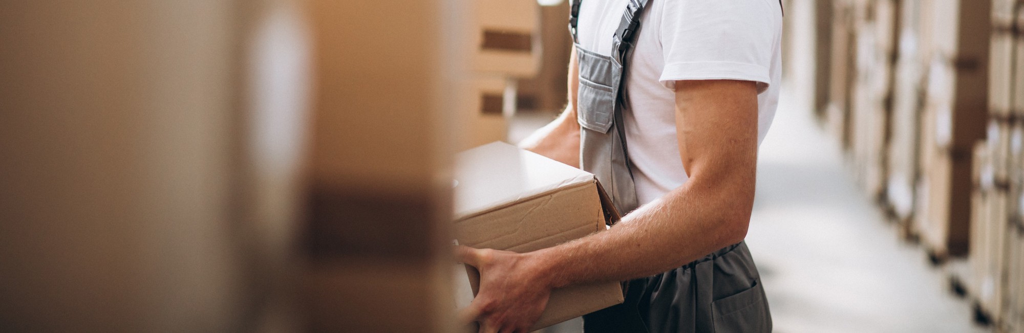 Nabídka práce: Skladník / správce areálu