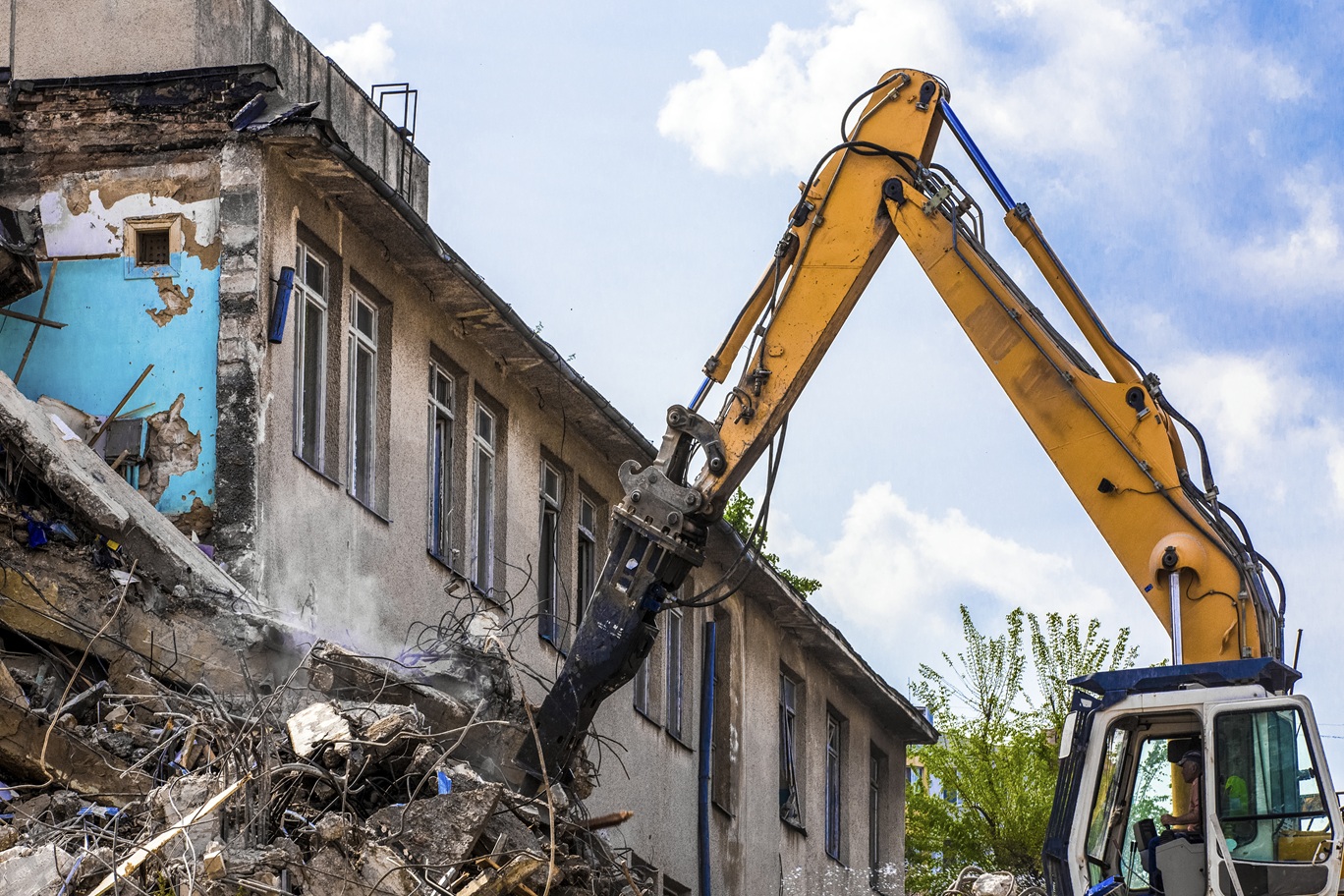 Demolice průmyslových hal